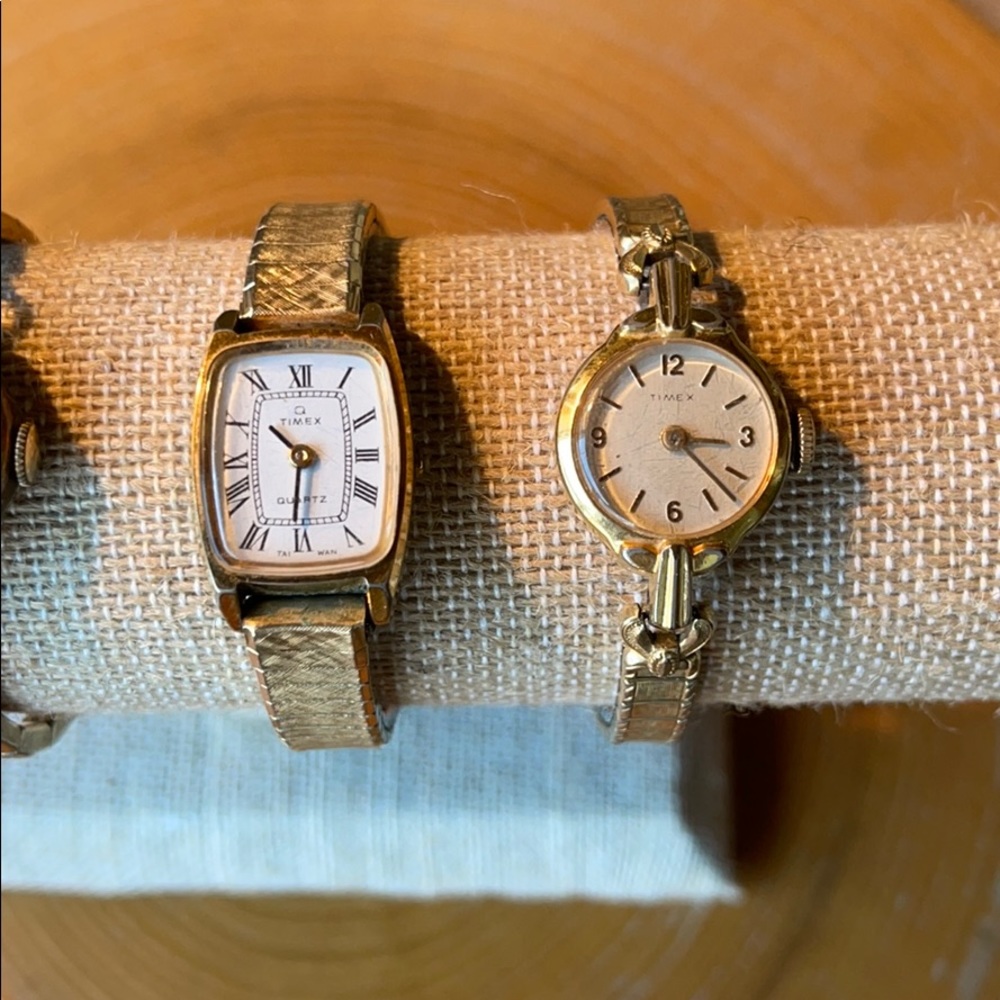 Four Vintage Non Working Watches - Picture 3 of 8